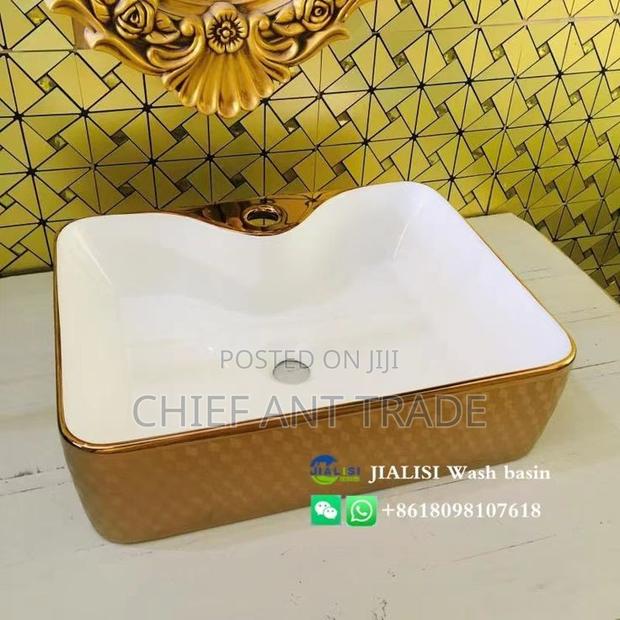Golden Pedicure Basin /Countertop Basin Yt-01 · Photo 3