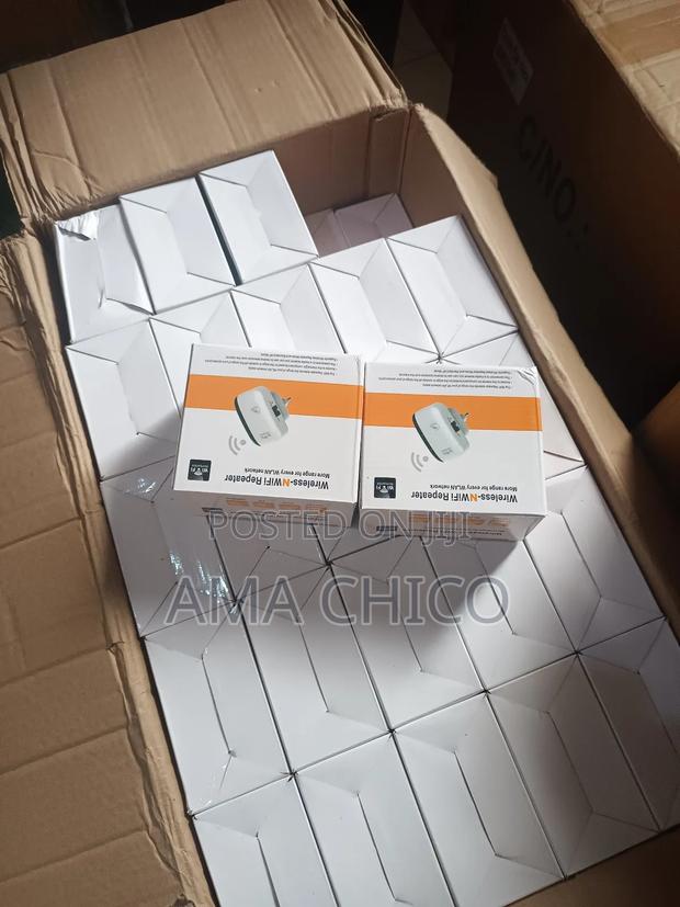 Wireless N Wifi Repeater · Photo 3