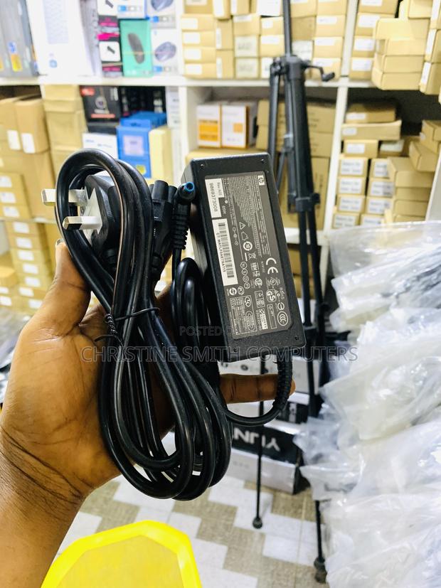 Hp Blue Pin Laptop Charger 65w photo 2
