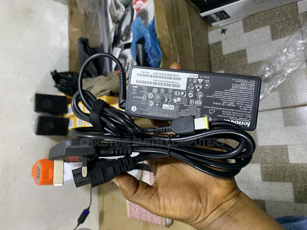 Lenovo Usb Law Charger 90w photo 3