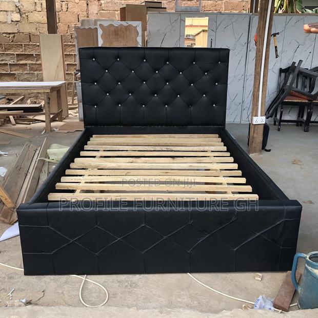 Incendiary Stylish Black Double Bed-frame// Durable And Luxurious
