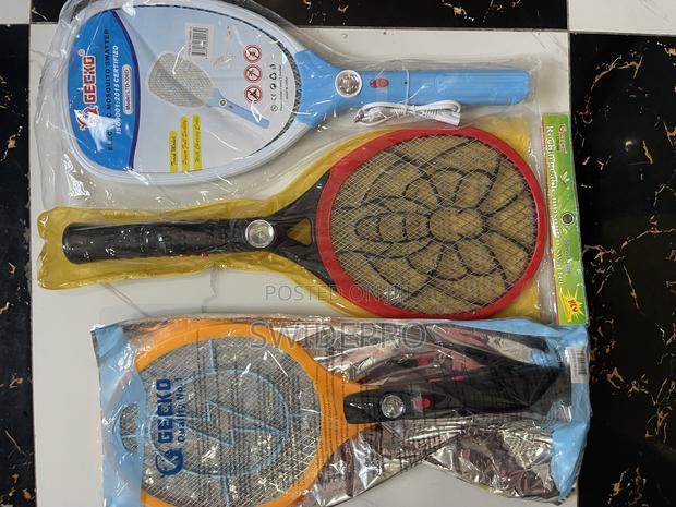 Mosquito Bat Insect Fly Swatter Portable Mosquitos Killer · Photo 4