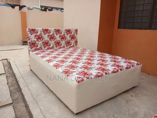 Cream Coloured Inbuilt Double Bed photo 3