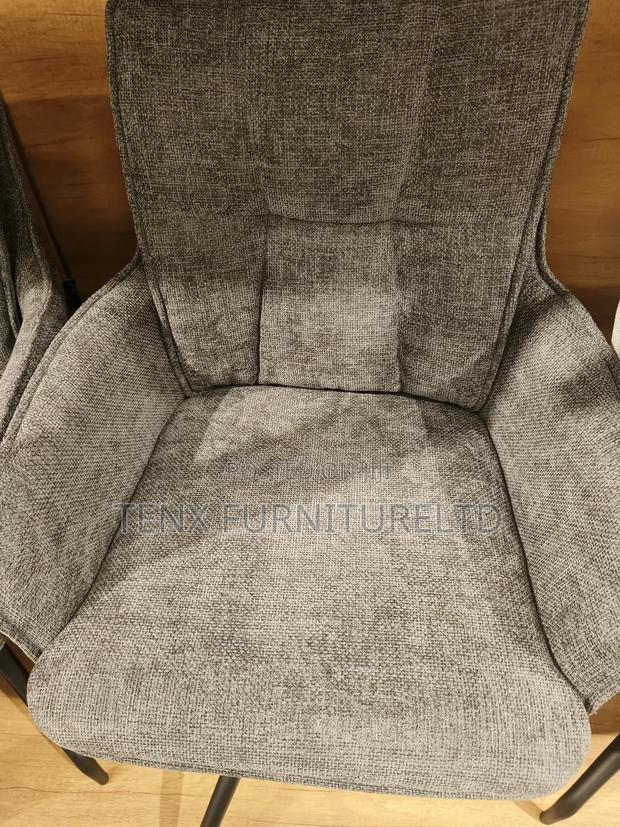 Dining Chair (Swivel) Soft · Photo 3