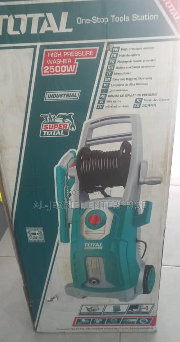 Total 2500 Watts High Pressure Washer · Photo 2