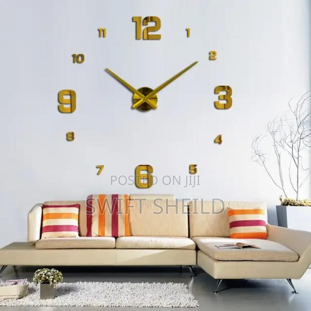 Beauty 3d Wall Clock Large 100 to 120cm Diameter · Photo 2