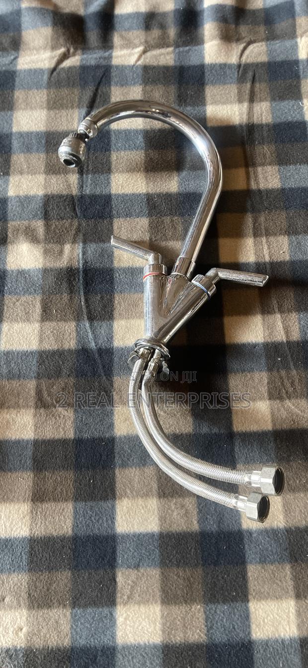 Kitchen Hot and Cold Tap Faucet ( UK Used ) · Photo 4