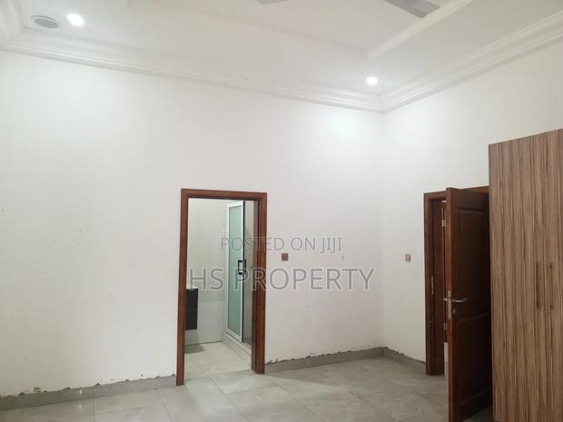 6bdrm House in Dzorwulu for rent photo 12