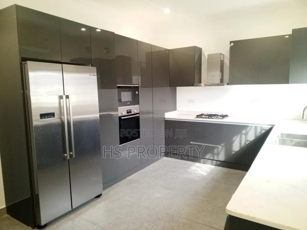 4bdrm House in Airport Residential Area for rent photo 9