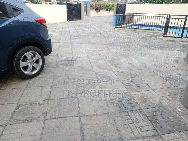 4bdrm House in Airport Residential Area for rent photo 2
