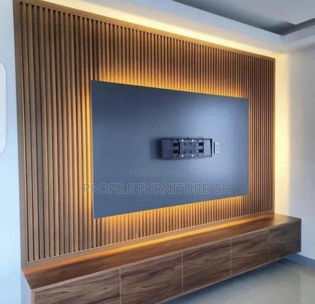 Pristine MBF Foreignwood Tv Console photo 2
