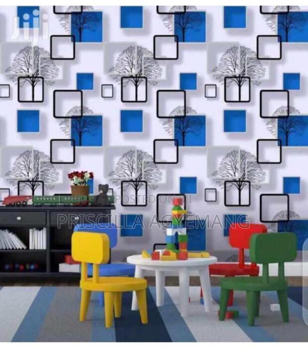 Blue and White Design Wallpaper