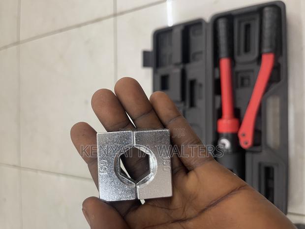 Hydraulic Cable Crimping Tool photo 10