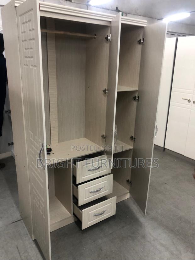 Foreign Three Doors Wardrobe With Drowners and Mirror · Photo 4