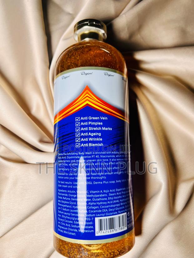 Derma Plus Exfoliating Body Wash · Photo 4