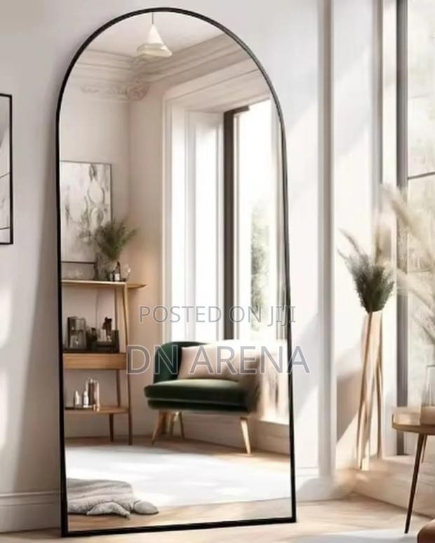 Arched Mirror Full Body Length Size: 80cm*180cm · Photo 3