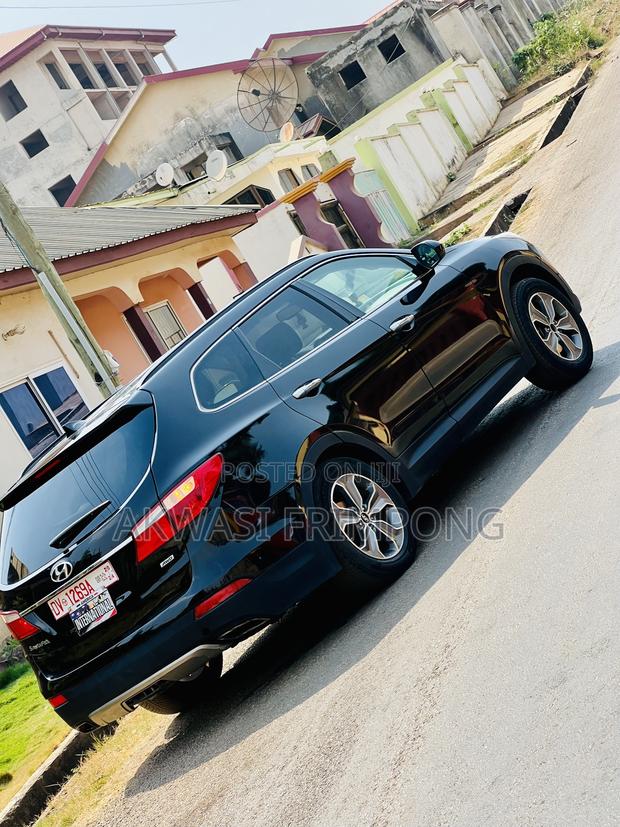 Hyundai Santa Fe Limited 4dr SUV (3.3L 6cyl 6A) 2014 Black · Photo 3