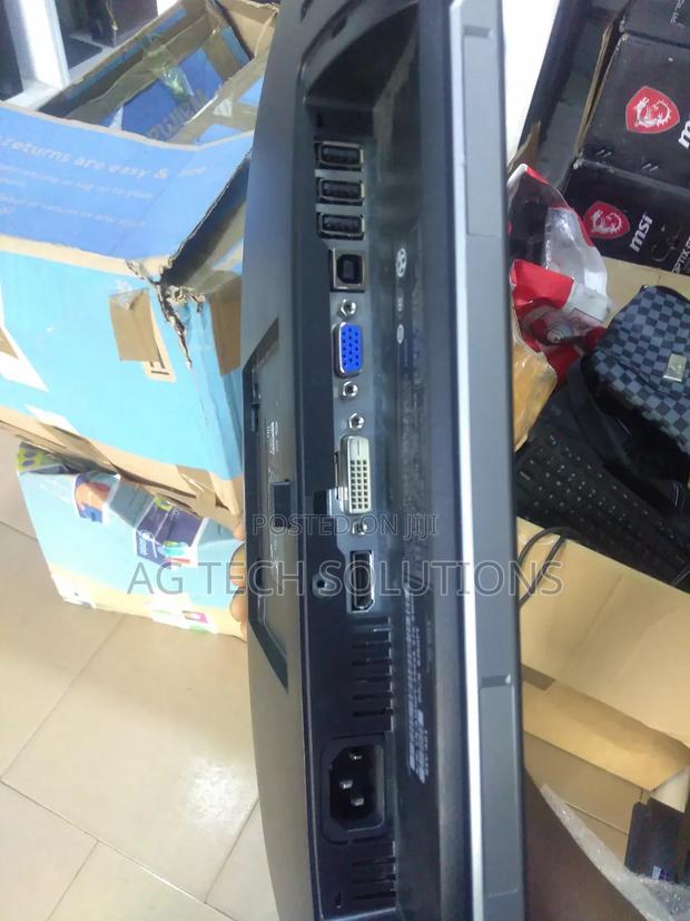 Dell Monitor 20 Inches Wide photo 3