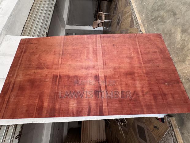 Premium Red Marine Plywood 18mm / Decking Plywood · Photo 2