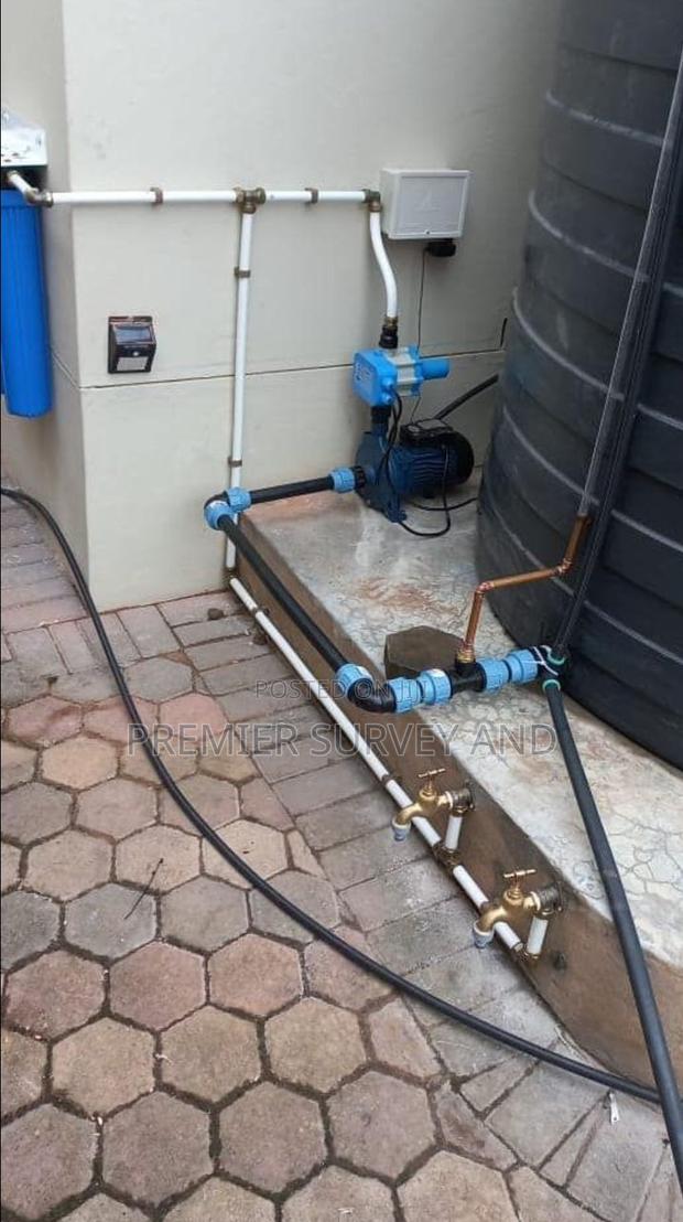 Professional Plumbing Services · Photo 4
