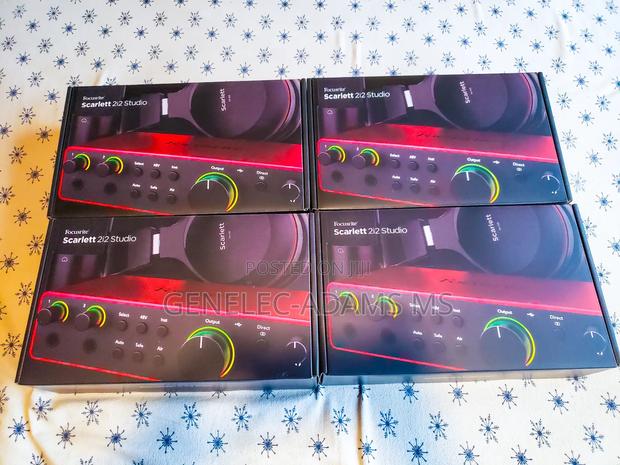 Focusrite Scarlet 2i2 Bundle 4th Generation photo 7