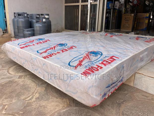 10" Spring Mattress Queen Size/Latex Foam