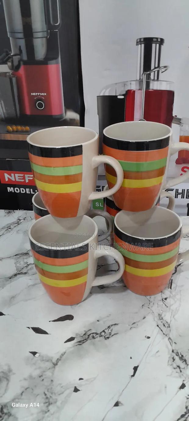 Colourful Ceramic Mug Set · Photo 2