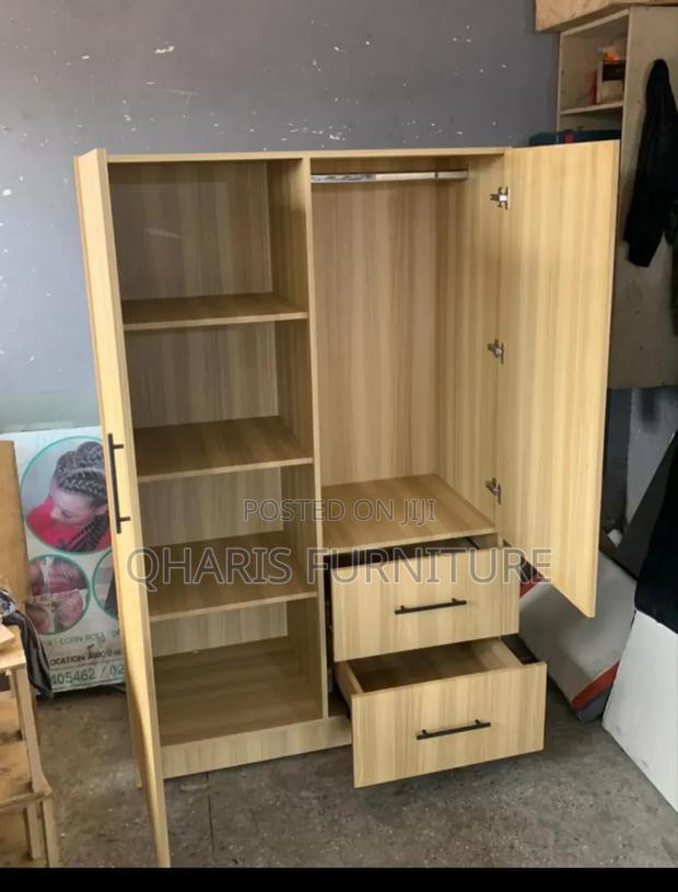 Two Gate Wardrobe photo 2