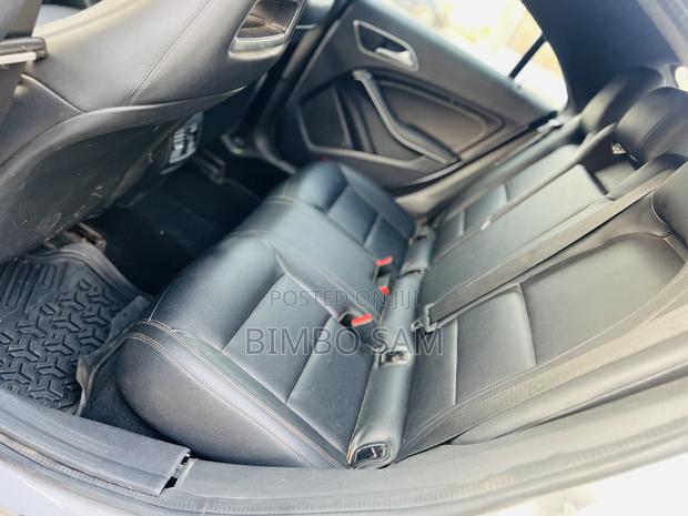 Mercedes-Benz CLA-Class 2014 Silver photo 4