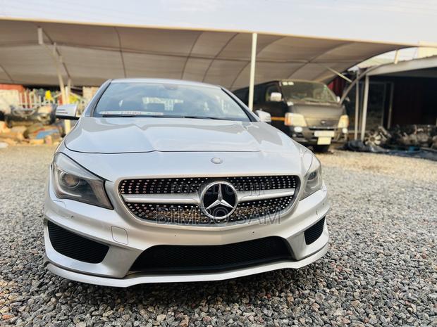 Mercedes-Benz CLA-Class 2014 Silver