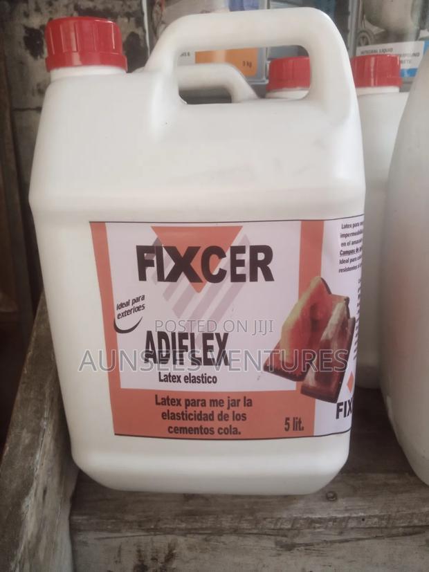 Fixer Isolastic · Photo 2