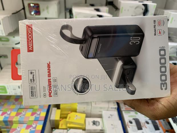 Original MEDCOSI 30000watt Power Bank · Photo 4