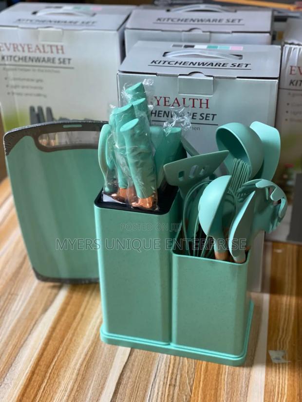 Quality 19pcs Kitchen Ware Set · Photo 2