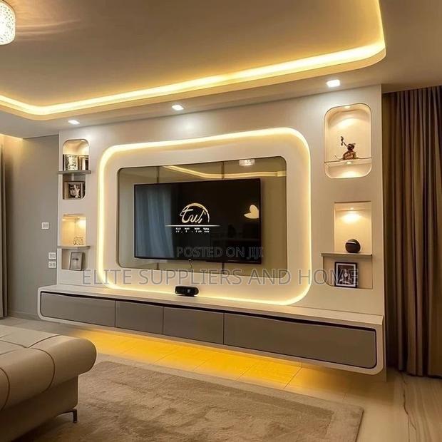 Tv Stands With Mounts/ Tv Units photo 2