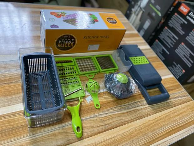 16pcs Customer Choice Vegetable Chopper · Photo 2