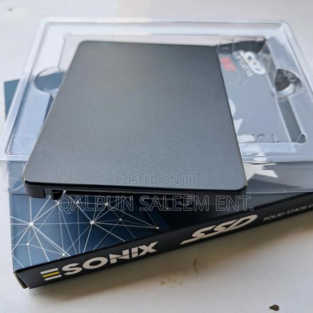 Brand-New SONIX 2.5" SATA3 512GB Solid State Drive (SSD) photo 3