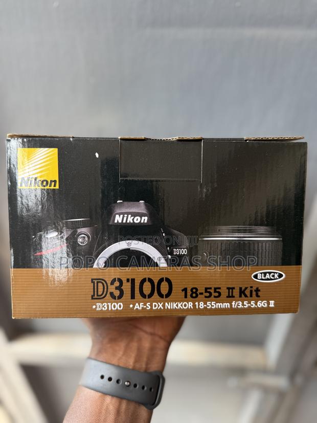 Nikon D3100+18-55mm Lens · Photo 2