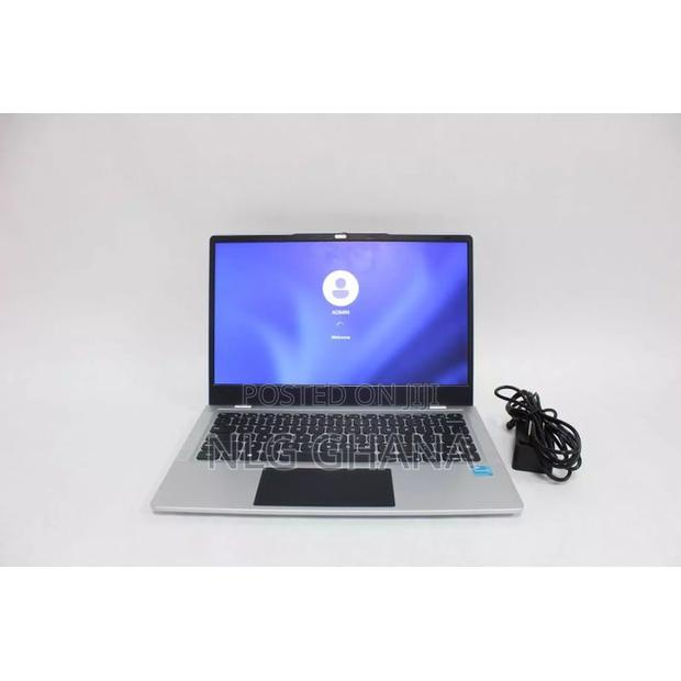 New Laptop Gateway NV79C 4GB Intel SSD 128GB · Photo 4