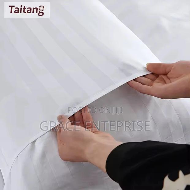 Highest Quality and Affordable Hotel Set Bedding · Photo 2