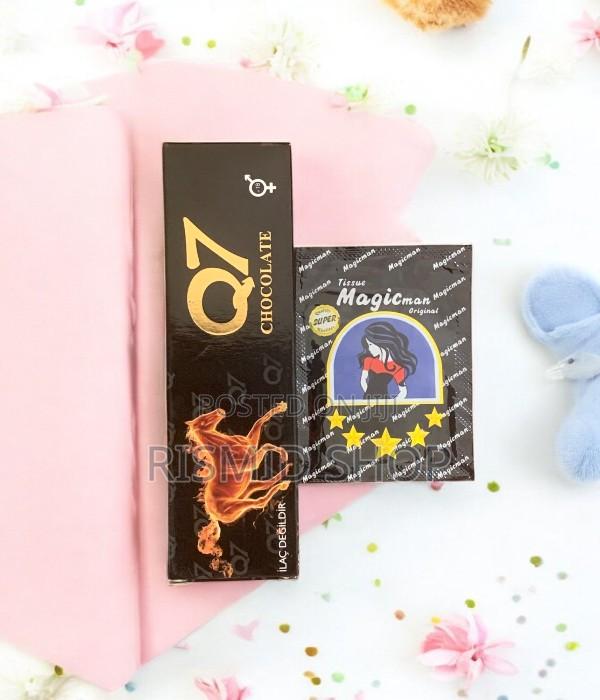 Q7 Chocolate 1 Magic Tissue · Photo 2