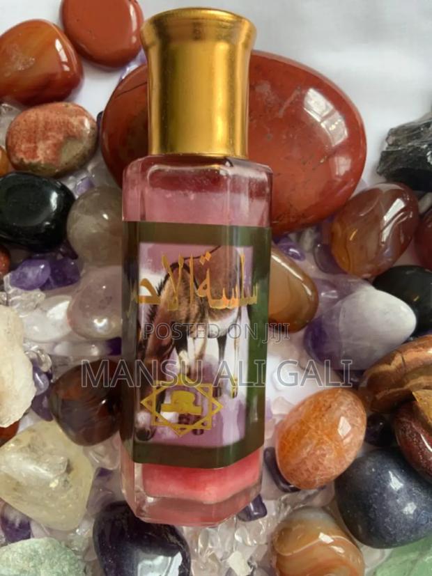 Silsilate Ahmar Spiritual Oil · Photo 4