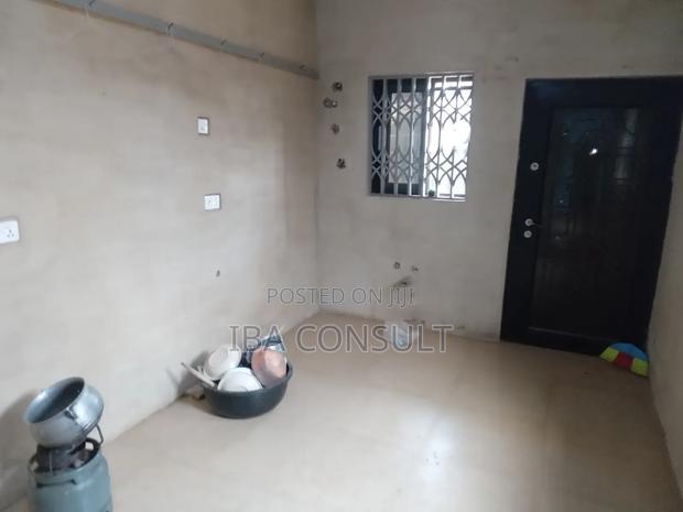 3bdrm House in Oyibi, Valley View Area for sale