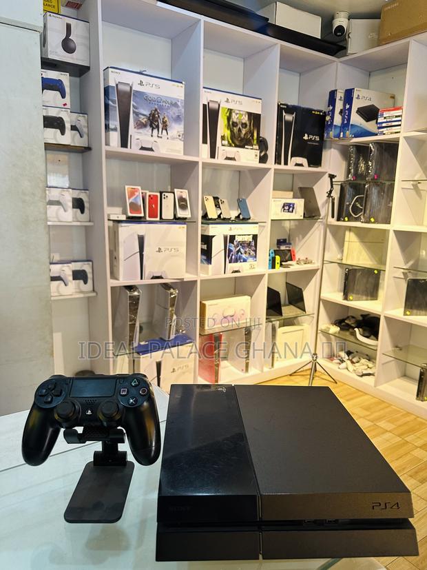 Standard Ps4 Free 8 Games at Ideal Palace · Photo 2