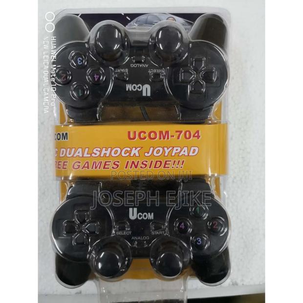 UCOM Double PC Gamepad Twinpad Wired.