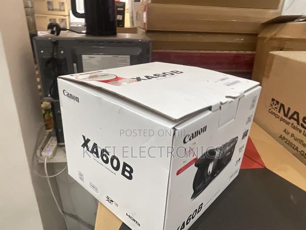 New Canon XA60 Professional UHD 4K Camcorder · Photo 2