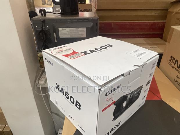 Canon XA60 Professional UHD 4K Camcorder W/UVC Live Stream · Photo 2