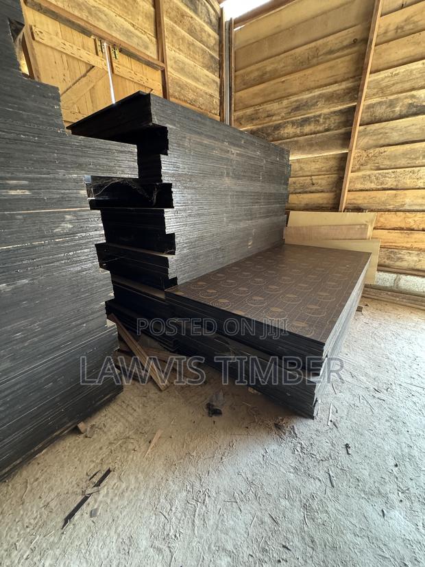3/4 Markne Plywood / Decking Plywood · Photo 2