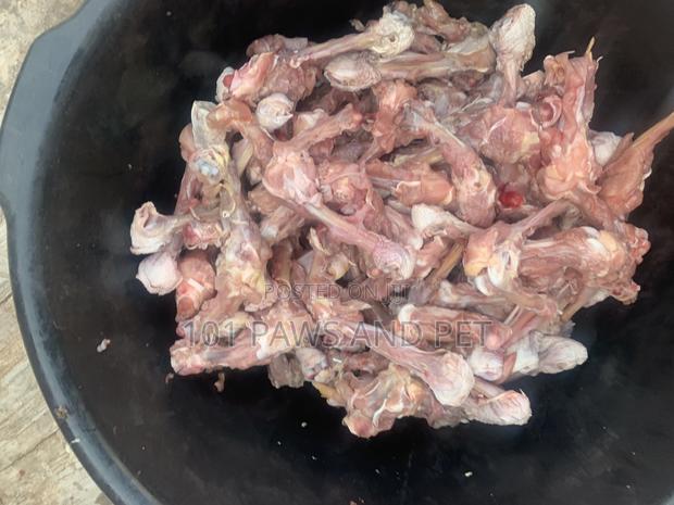 Chicken Bones For Cats And Dogs · Photo 4