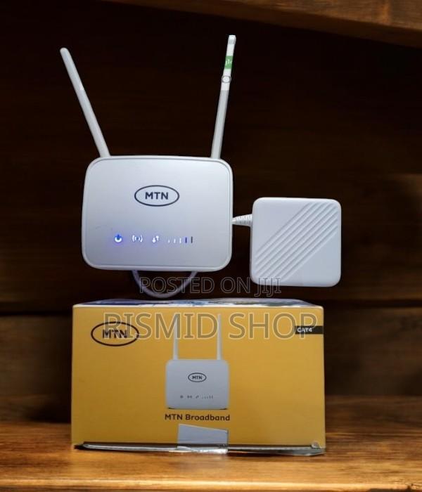 MTN Universal Broadband 4G Router + Backup Battery - White · Photo 2