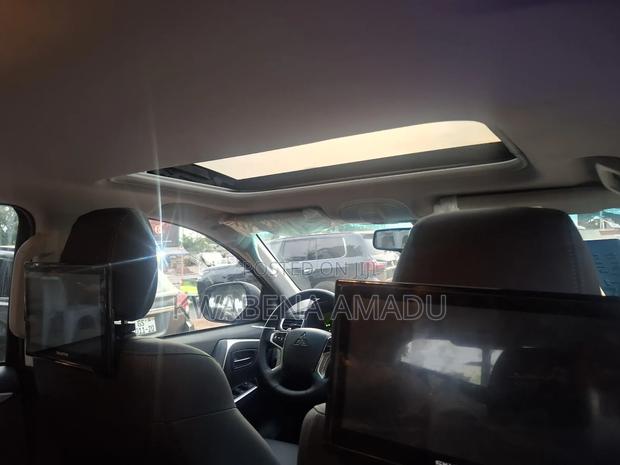 New Mitsubishi Montero 2023 Gray